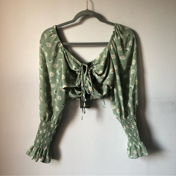 BRAND NEW SET✨ Love and other things skirt set - Picture 3 of 8